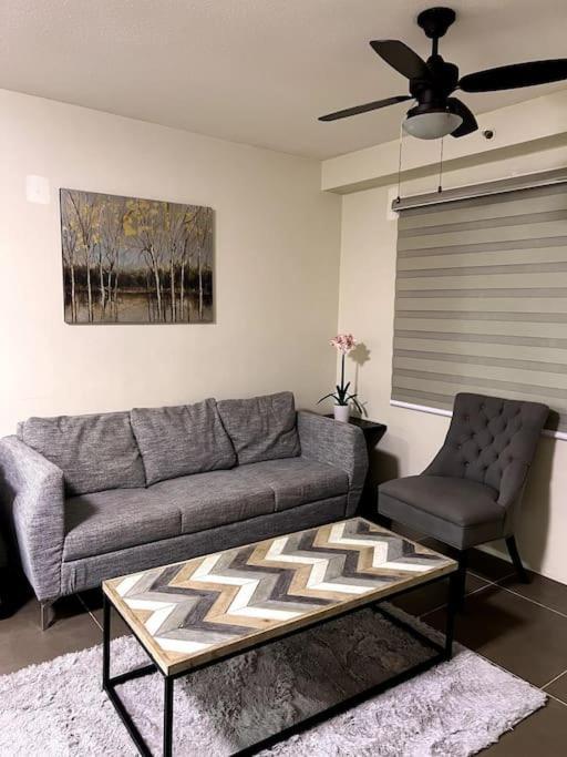 Apartment Amalfi De Mare T2 Unit 104 2br Internet Netflix Cebu