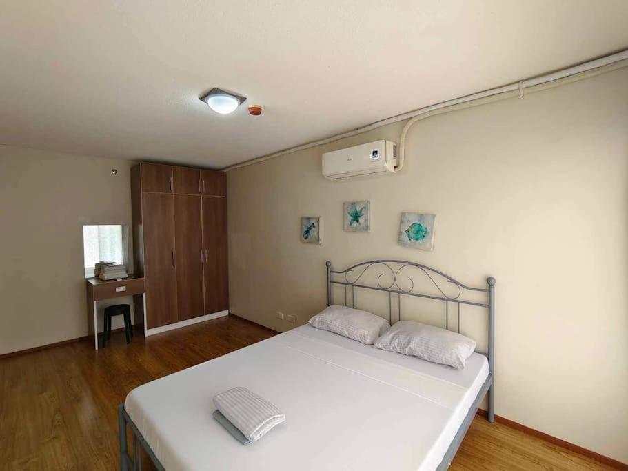 Amalfi De Mare T2 Unit 104 2br Internet Netflix Apartment *