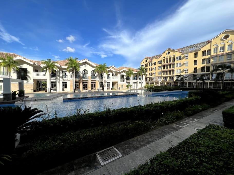 Amalfi De Mare T2 Unit 104 2br Internet Netflix Cebu